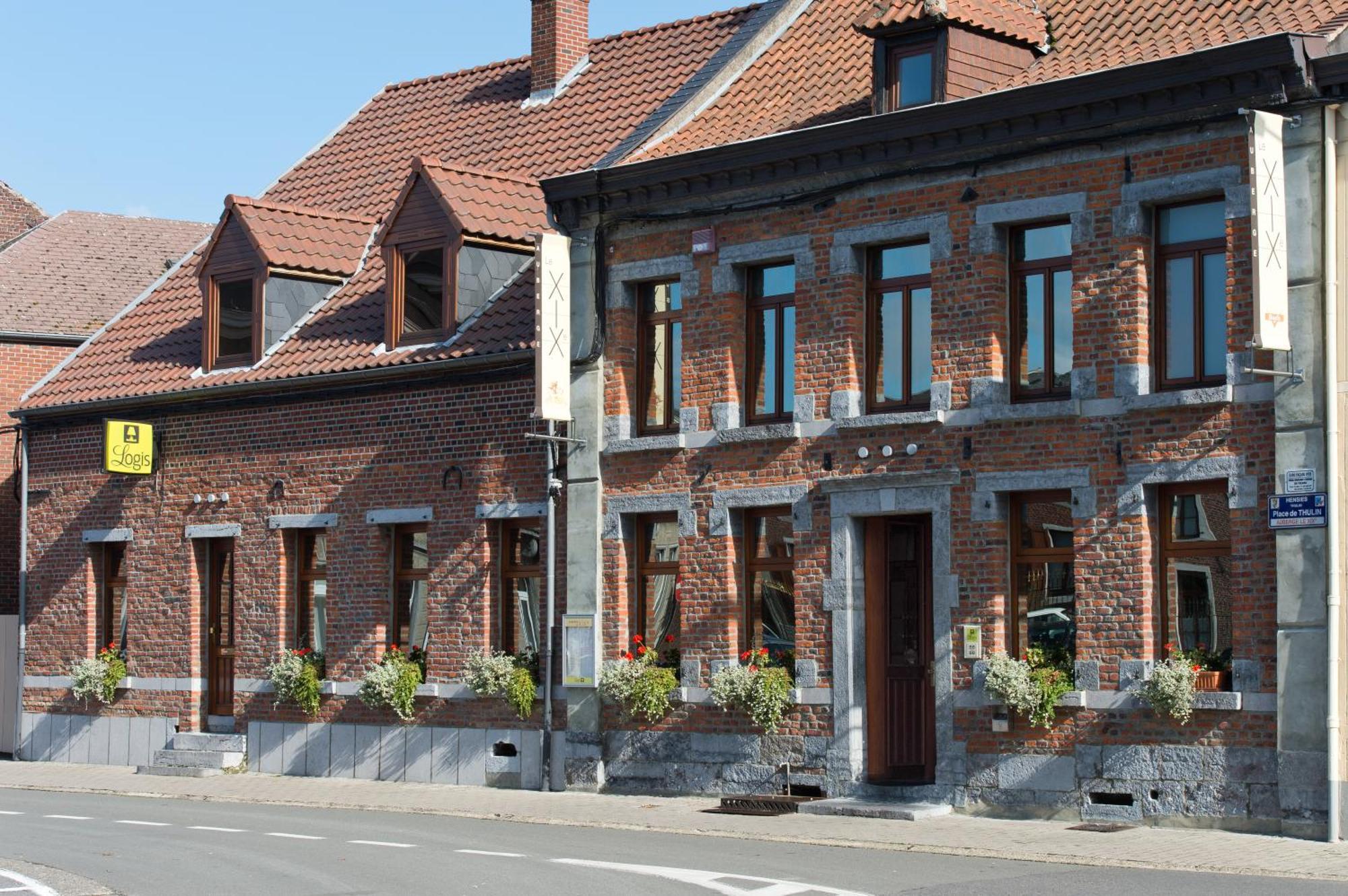 Auberge Le XIX Eme Thulin Buitenkant foto